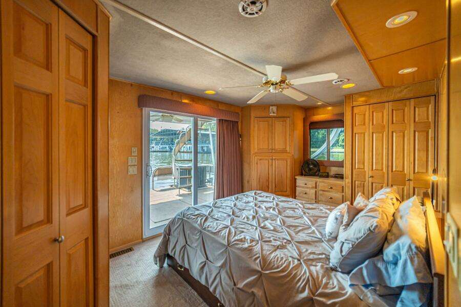 Elizabeth Grace 75ft Sharpe Yacht For Sale