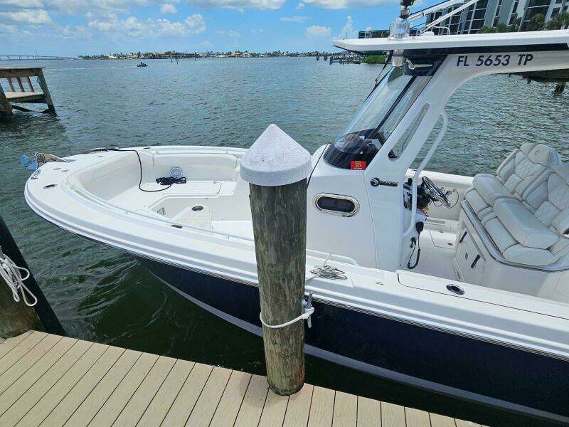26ft Edgewater Yacht For Sale