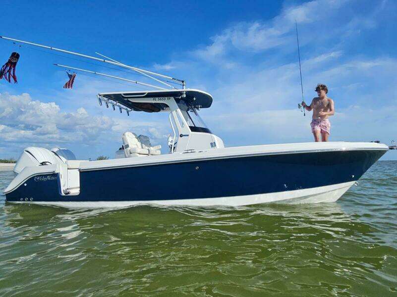 26ft Edgewater Yacht For Sale
