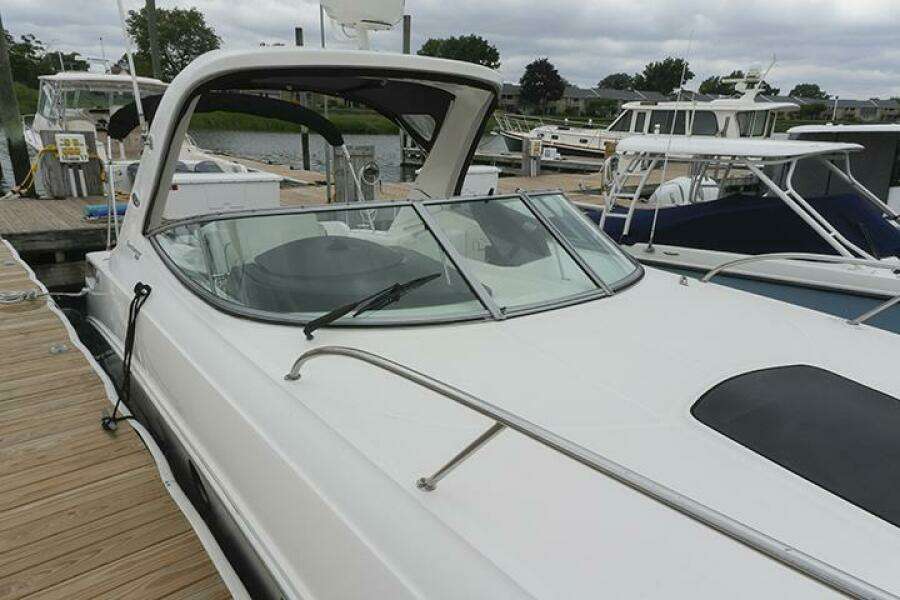 31ft Sea Ray Yacht For Sale