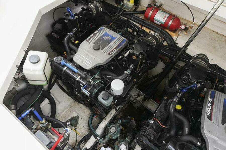 31ft Sea Ray Yacht For Sale