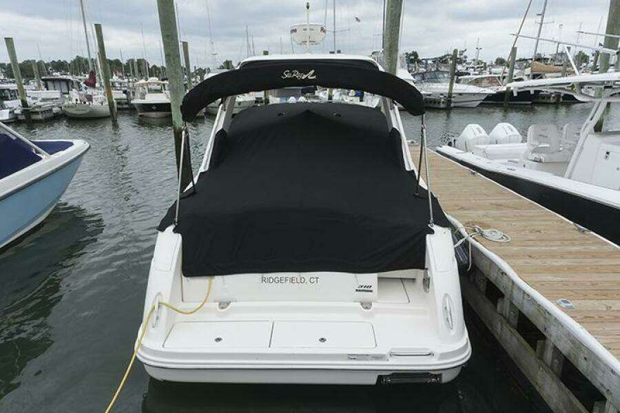 31ft Sea Ray Yacht For Sale