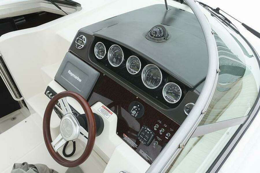 31ft Sea Ray Yacht For Sale