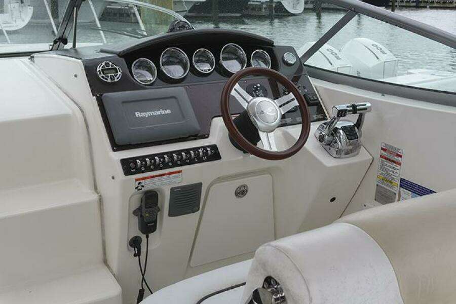 31ft Sea Ray Yacht For Sale