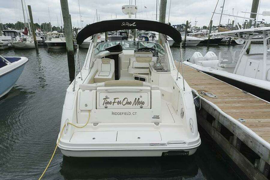 31ft Sea Ray Yacht For Sale