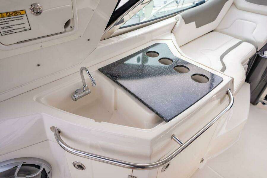 Memory Maker 34ft Monterey Yacht For Sale