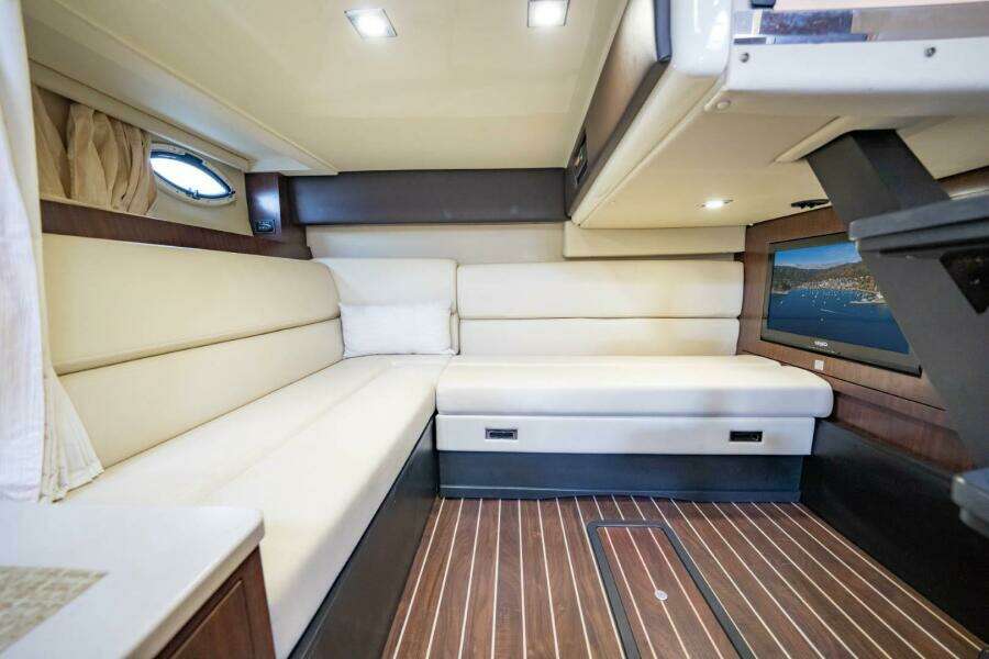 Memory Maker 34ft Monterey Yacht For Sale