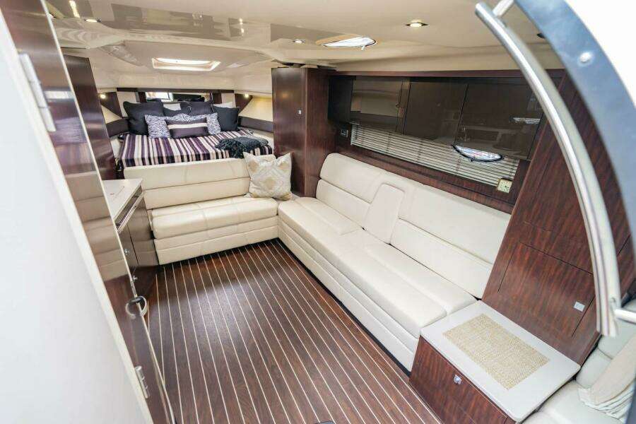Memory Maker 34ft Monterey Yacht For Sale