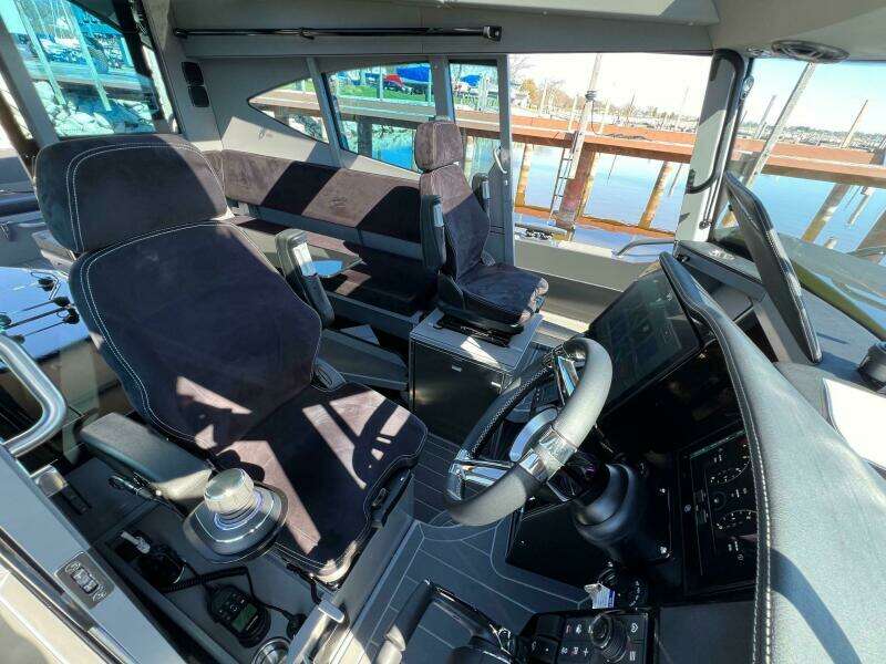 35ft G Force Yacht For Sale
