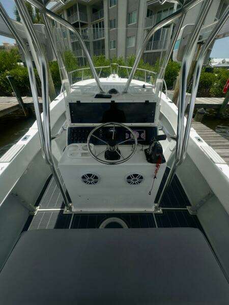 25ft Dusky Yacht For Sale