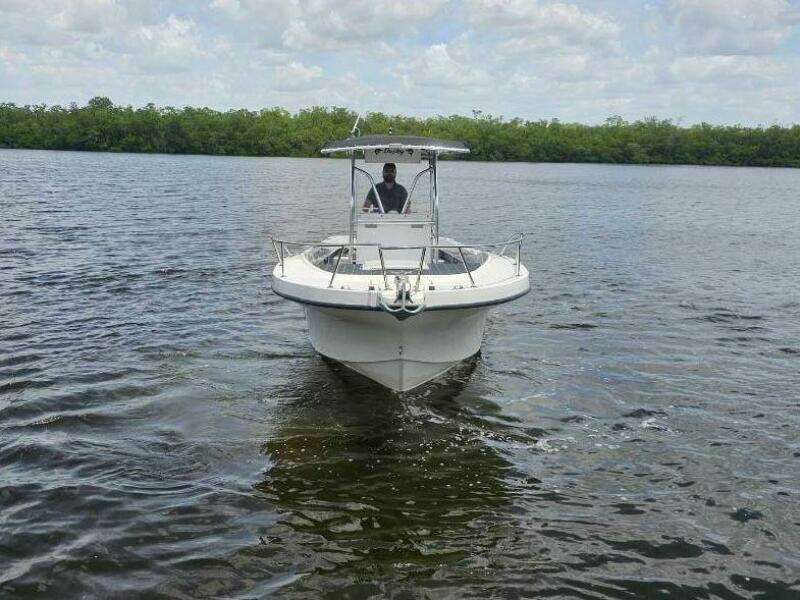 25ft Dusky Yacht For Sale