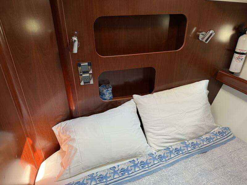 All At Sea 42ft Beneteau Yacht For Sale