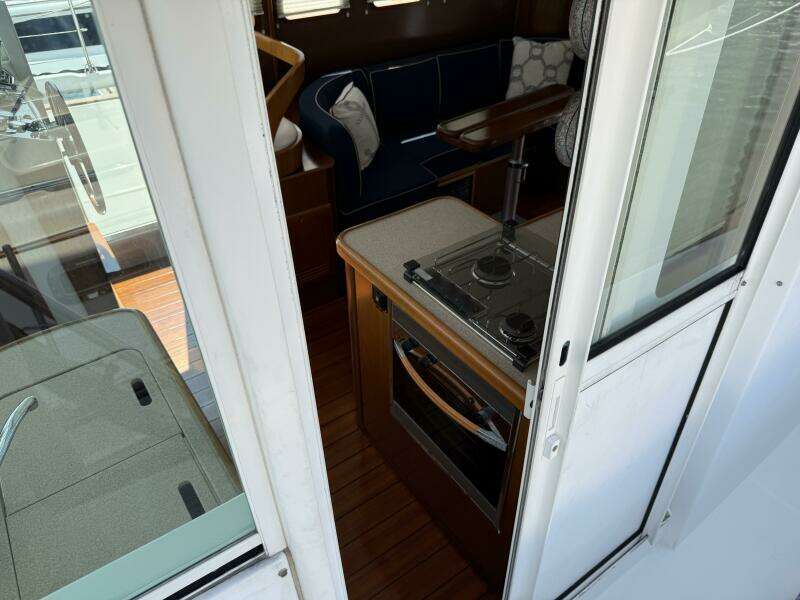 All At Sea 42ft Beneteau Yacht For Sale