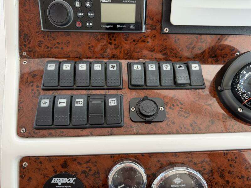All At Sea 42ft Beneteau Yacht For Sale