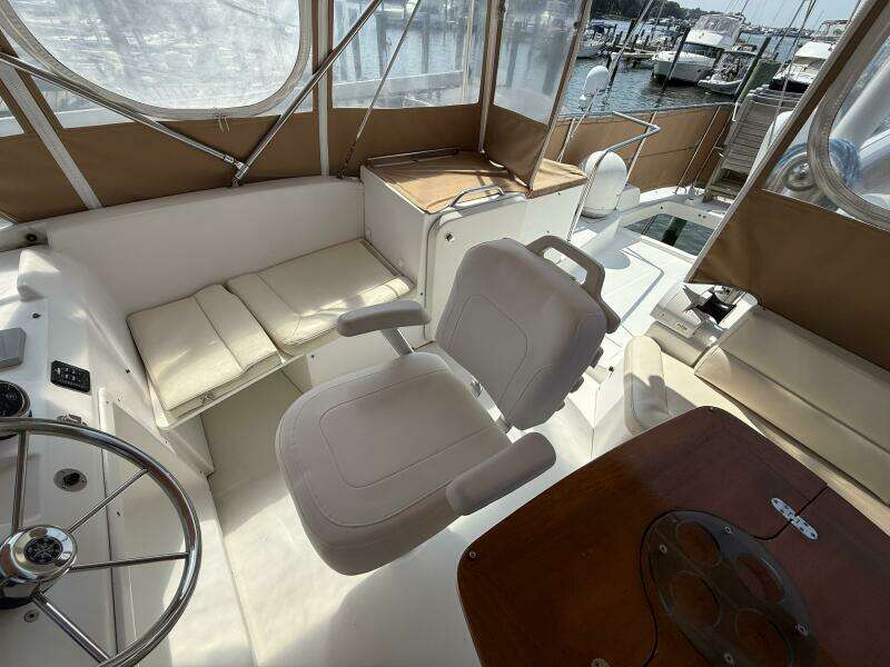 All At Sea 42ft Beneteau Yacht For Sale
