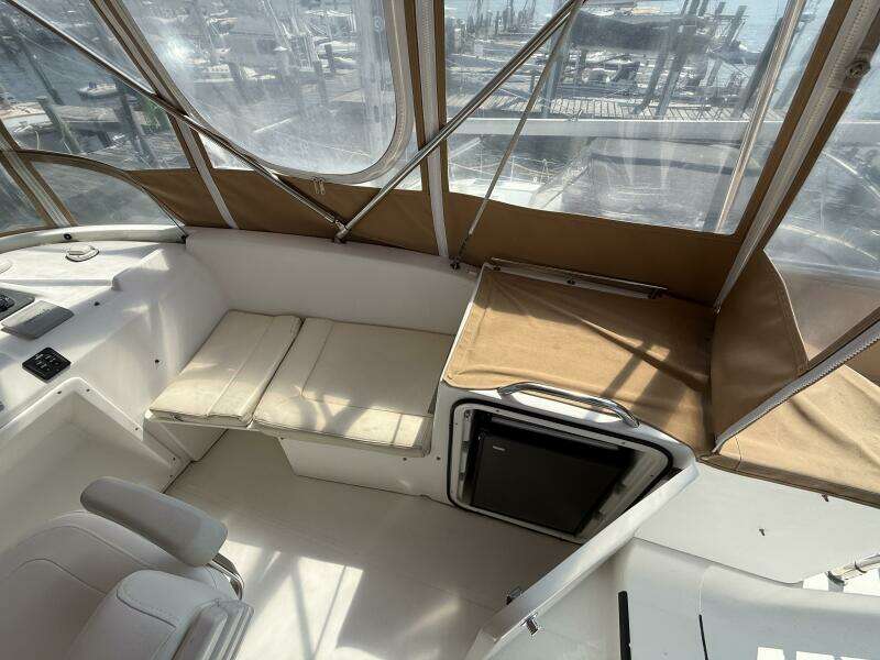 All At Sea 42ft Beneteau Yacht For Sale