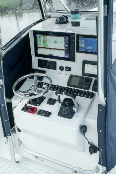33ft Contender Yacht For Sale