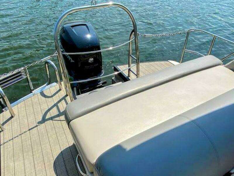 25ft Harris FloteBote Yacht For Sale
