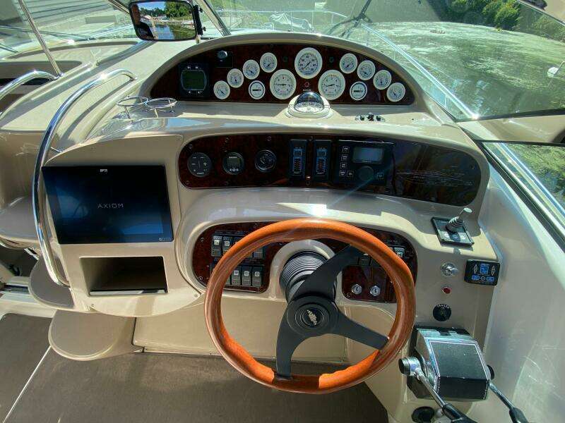 47ft Riviera Yacht For Sale