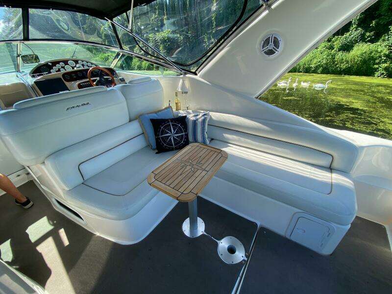 47ft Riviera Yacht For Sale