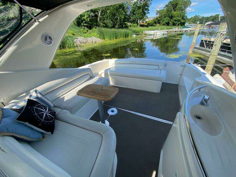 47ft Riviera Yacht For Sale