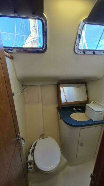 Ceiba 42ft Hunter Yacht For Sale