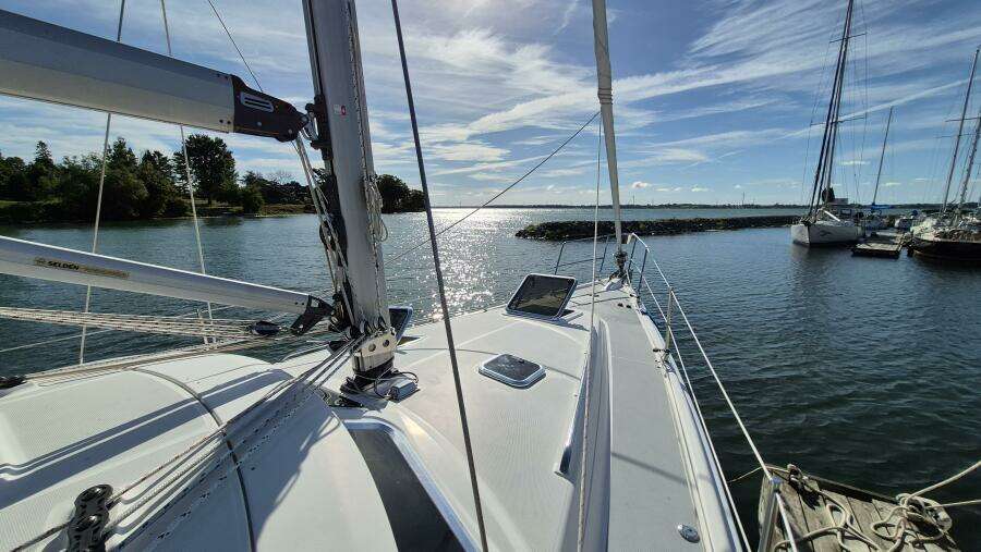 Ceiba 42ft Hunter Yacht For Sale