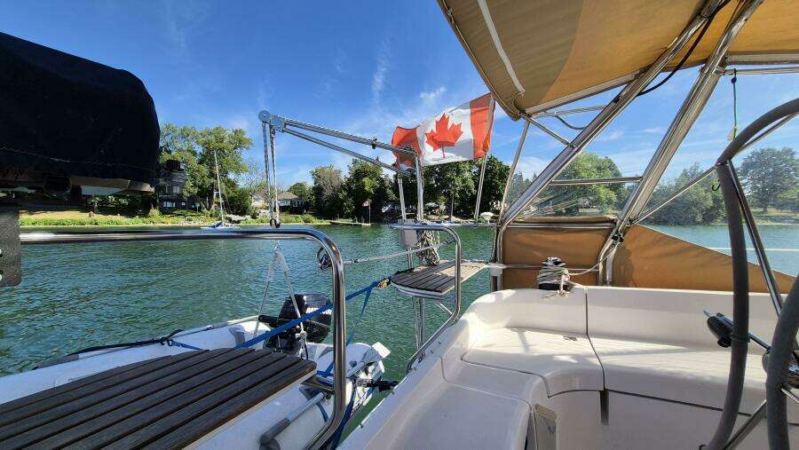 Ceiba 42ft Hunter Yacht For Sale