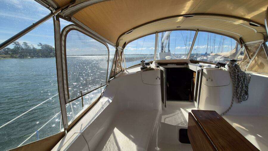 Ceiba 42ft Hunter Yacht For Sale