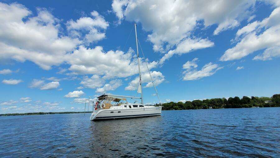 Ceiba 42ft Hunter Yacht For Sale