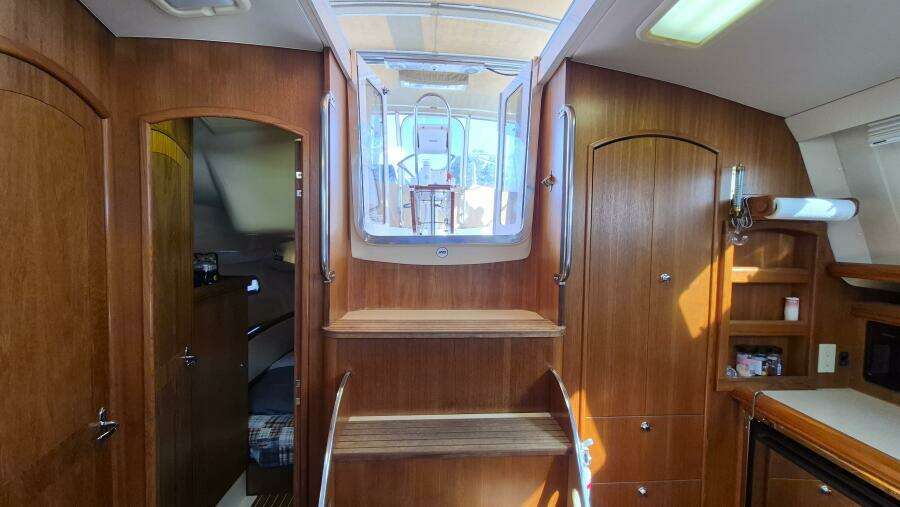 Ceiba 42ft Hunter Yacht For Sale
