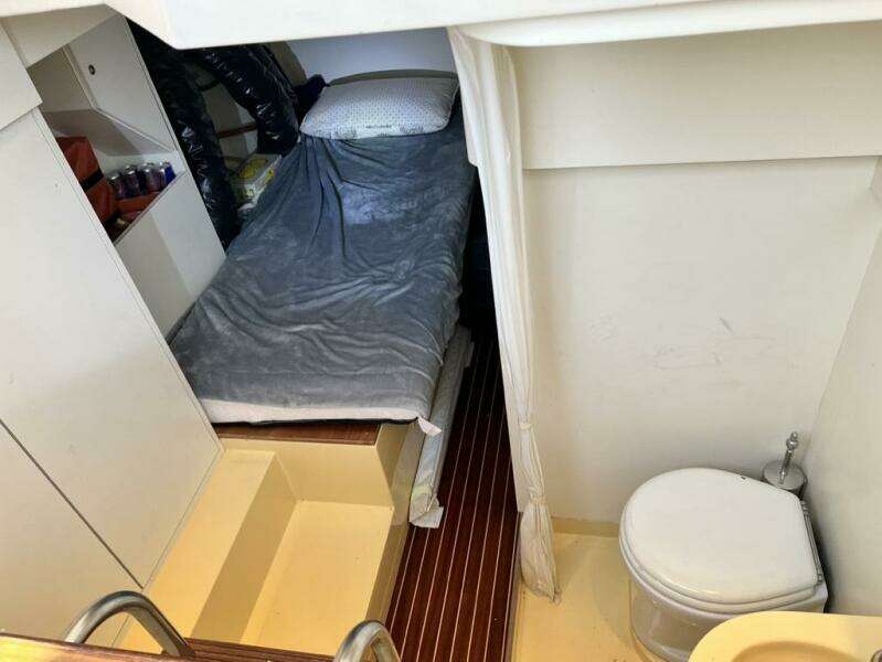 51ft Mochi Craft Yacht For Sale
