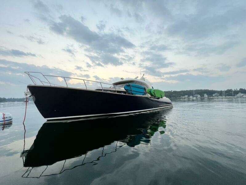 51ft Mochi Craft Yacht For Sale