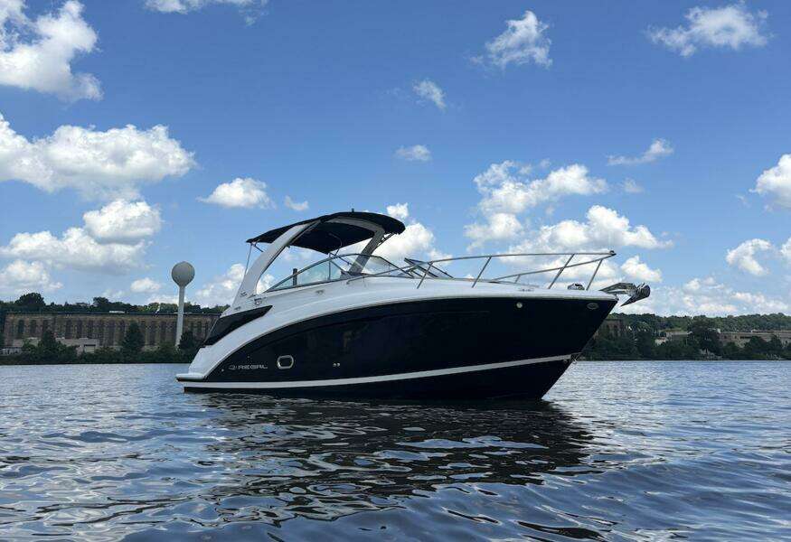 26ft Regal Yacht For Sale