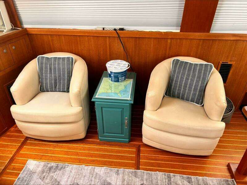 Kumbaya 43ft Mainship Yacht For Sale