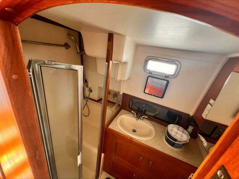 Kumbaya 43ft Mainship Yacht For Sale