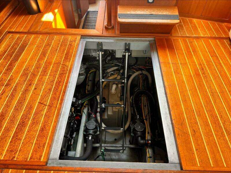 Kumbaya 43ft Mainship Yacht For Sale
