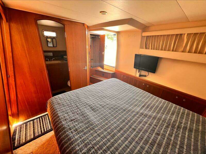 Kumbaya 43ft Mainship Yacht For Sale