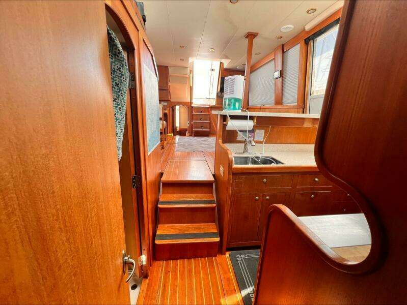 Kumbaya 43ft Mainship Yacht For Sale