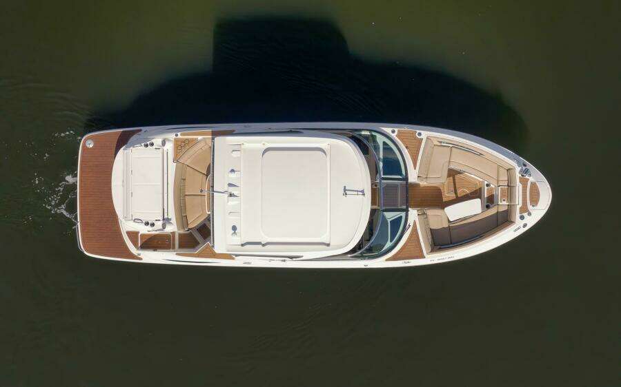 35ft Sea Ray Yacht For Sale