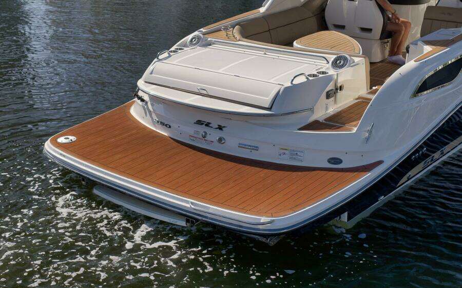 35ft Sea Ray Yacht For Sale