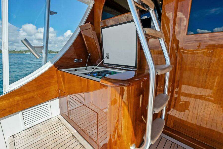 NIC NAC 53ft Merritt Yacht For Sale