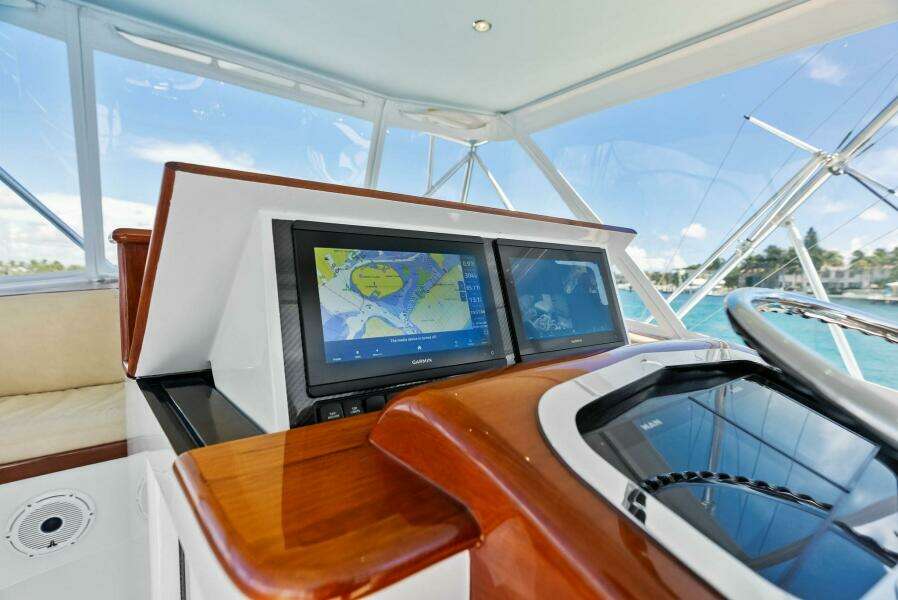 NIC NAC 53ft Merritt Yacht For Sale
