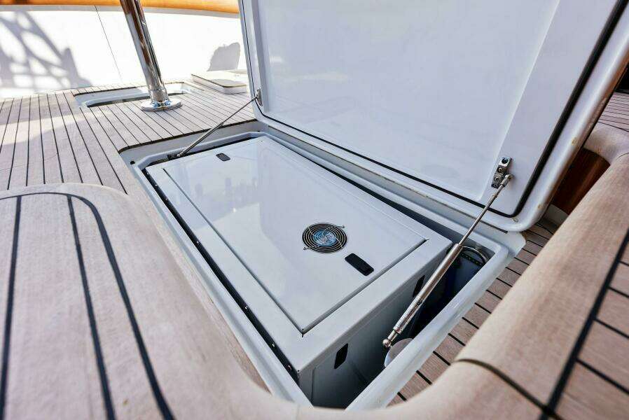 NIC NAC 53ft Merritt Yacht For Sale