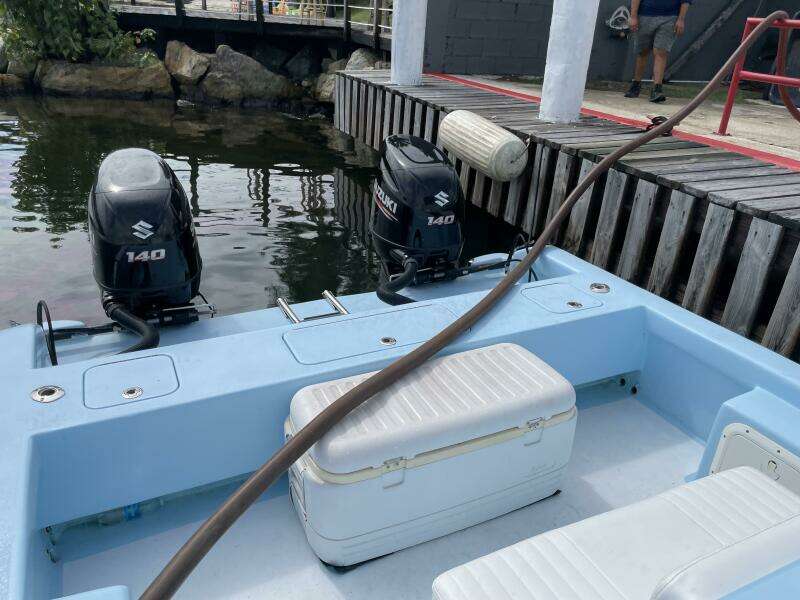 Blue Fin 26ft Twin Vee Yacht For Sale