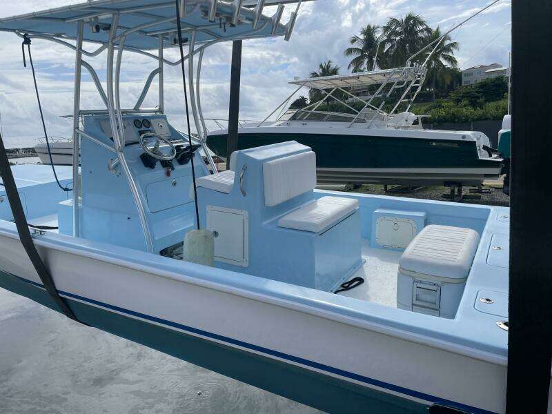 Blue Fin 26ft Twin Vee Yacht For Sale