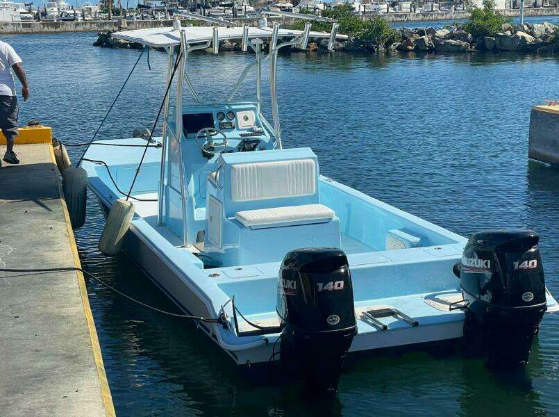 Blue Fin 26ft Twin Vee Yacht For Sale