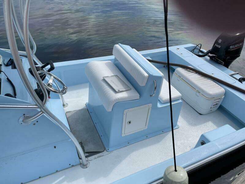 Blue Fin 26ft Twin Vee Yacht For Sale