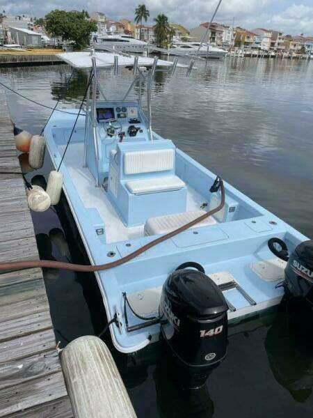 Blue Fin 26ft Twin Vee Yacht For Sale