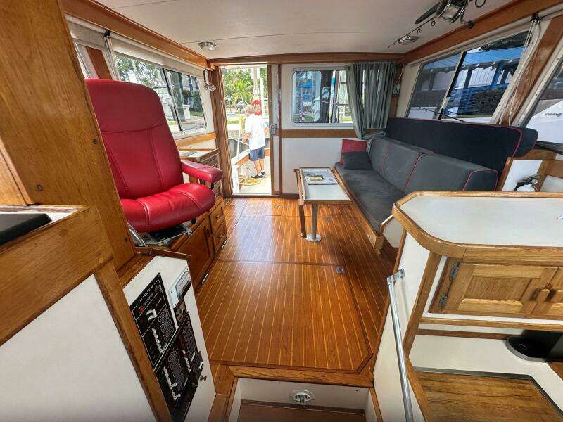 VICTORY 36ft Nauset Yacht For Sale